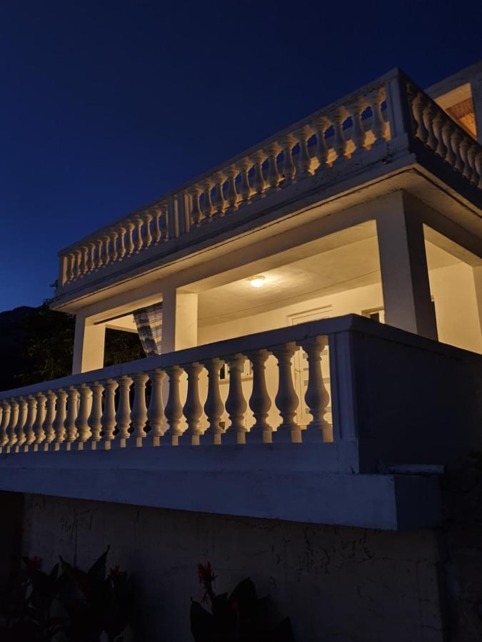 Апартаменты Kuca Za Odmor Seahouse Карлобаг Экстерьер фото